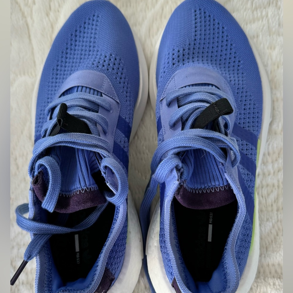 Women's Adidas Shoes Size 9